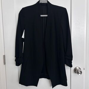 Aritzia Babaton Power Hip Blazer - Black